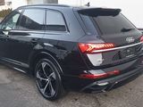 Audi Q7 foto 4