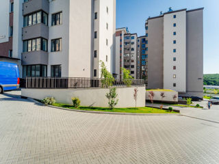 Apartament cu 2 camere, 71 m², Buiucani, Chișinău