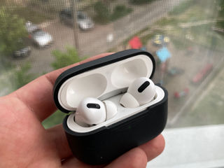 Cumpar airpods foto 4