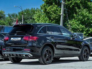 Mercedes GLC foto 2