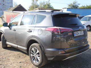 Toyota Rav 4 foto 5