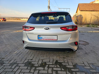 KIA Ceed foto 6