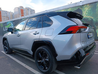 Toyota Rav 4 foto 3