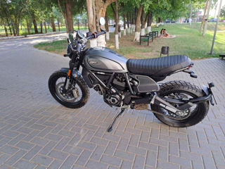 Ducati Scrambler foto 5