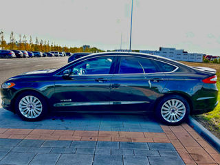 Ford Fusion foto 3