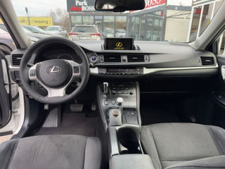 Lexus CT Series foto 8