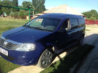 Dacia Logan foto 1