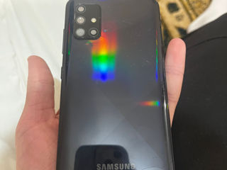 Samsung Galaxy A71 foto 2