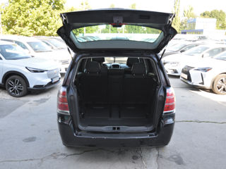 Opel Zafira foto 7