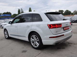 Audi Q7 foto 4