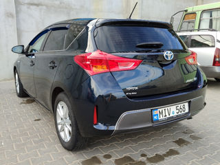 Toyota Auris foto 2