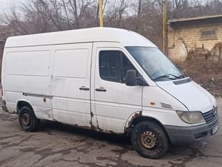 Mercedes Sprinter