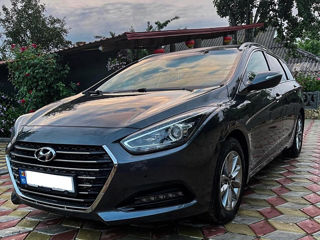 Hyundai i40 foto 1