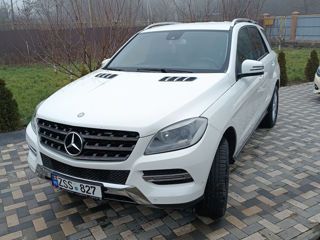 Mercedes M-Class foto 2