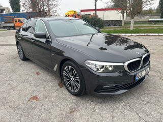 BMW 5 Series foto 1