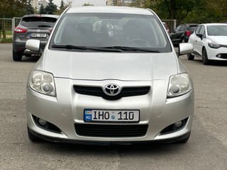 Toyota Auris foto 2