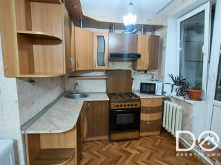 Apartament cu 2 camere, 52 m², Telecentru, Chișinău foto 4