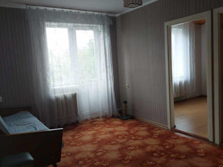 Apartament cu 3 camere, 49 m², Centru, Ungheni foto 2
