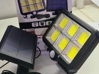 Светильник с датчиком движения на солнечной батарее bec led cu acumulator pe energie solara foto 6