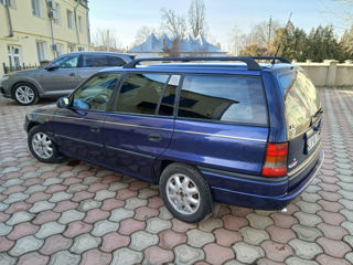 Opel Astra foto 4