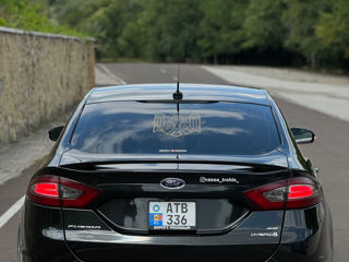 Ford Fusion foto 4