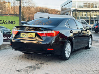 Lexus ES Series foto 6