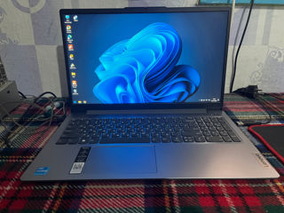 Lenovo Ideapad Slim 3i (15.8 Inch)