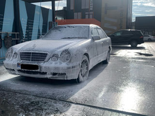 Mercedes E-Class