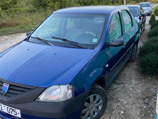 Dacia Logan foto 2