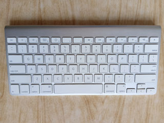 Клавиатура Apple Wireless keyboard A1314