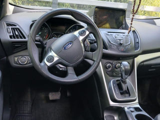 Ford Escape foto 3