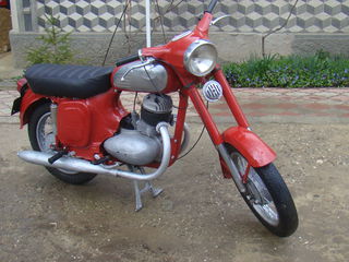 Jawa 250 foto 2