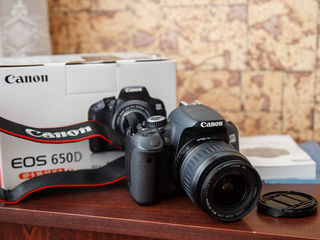 Canon -- D 650 foto 2