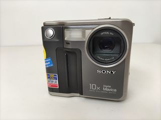 Sony Mavica FD-7 pe dischete