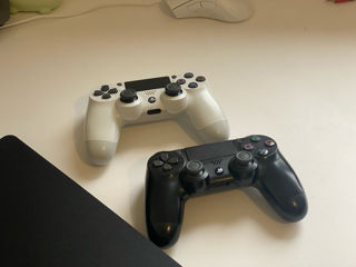 Playstation 4 Slim + 2 геймпада foto 2