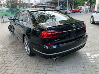 Volkswagen Passat foto 4