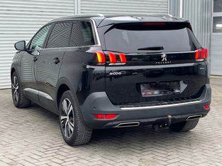 Peugeot 5008 foto 3