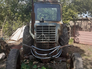 Vând Tractor МТЗ 80 foto 4