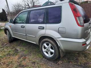 Nissan X-Trail foto 4