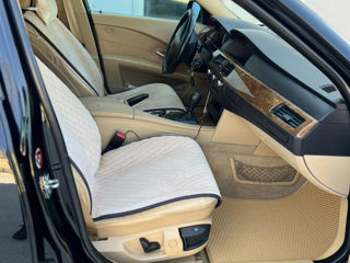 BMW 5 Series фото 1