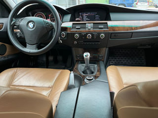 BMW 5 Series foto 3