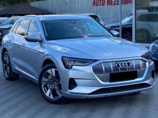 Audi e-tron foto 4