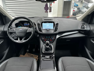 Ford Kuga foto 10