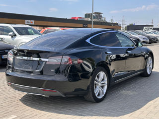 Tesla Model S foto 4