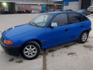 Opel Astra foto 4