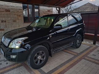 Toyota Land Cruiser Prado фото 2