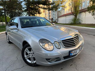 Mercedes E-Class