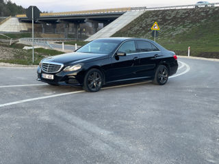 Mercedes E-Class foto 6