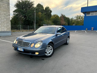 Mercedes E-Class foto 1