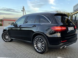 Mercedes GLC foto 3